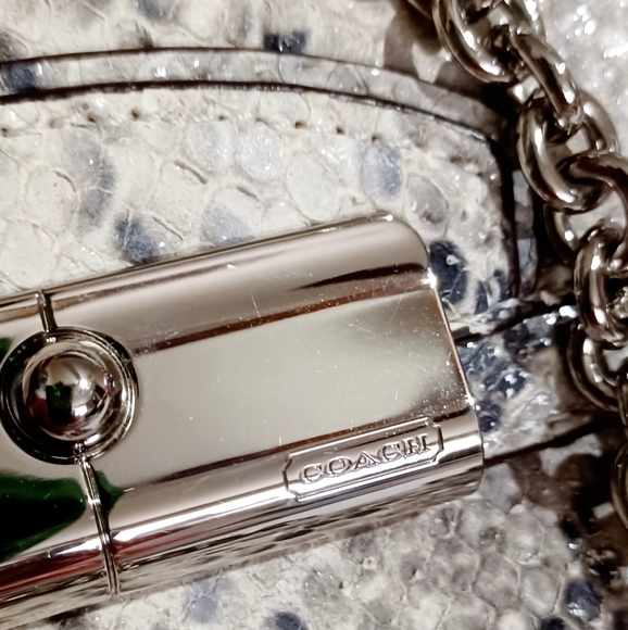 COACH Metallic Snake Kristin Clutch Crossbody RARE NWOT - Picture 6 of 16
